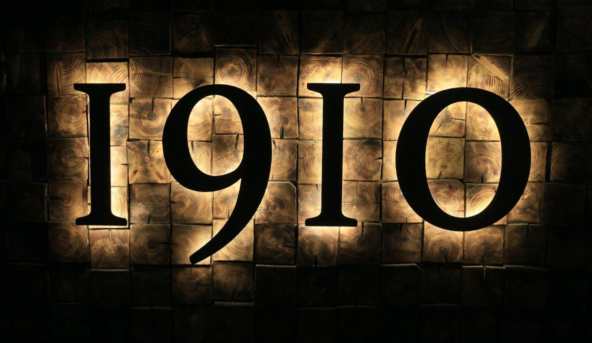 1910 Apartments كلابيدا المظهر الخارجي الصورة